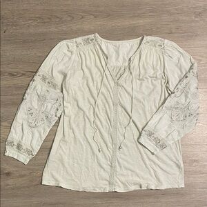 Soft Surroundings Cream Lace Accent Blouse